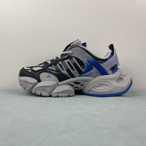 D  Adidas XLG Runner Deluxe  JR8079 36-45